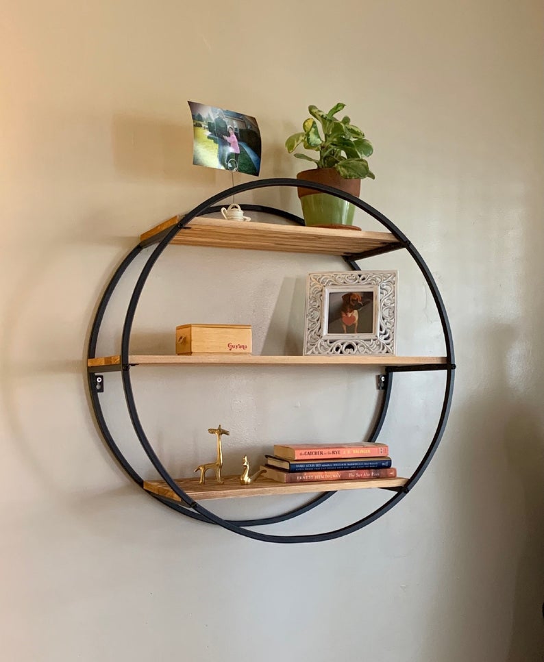wall book shelves: cirlce